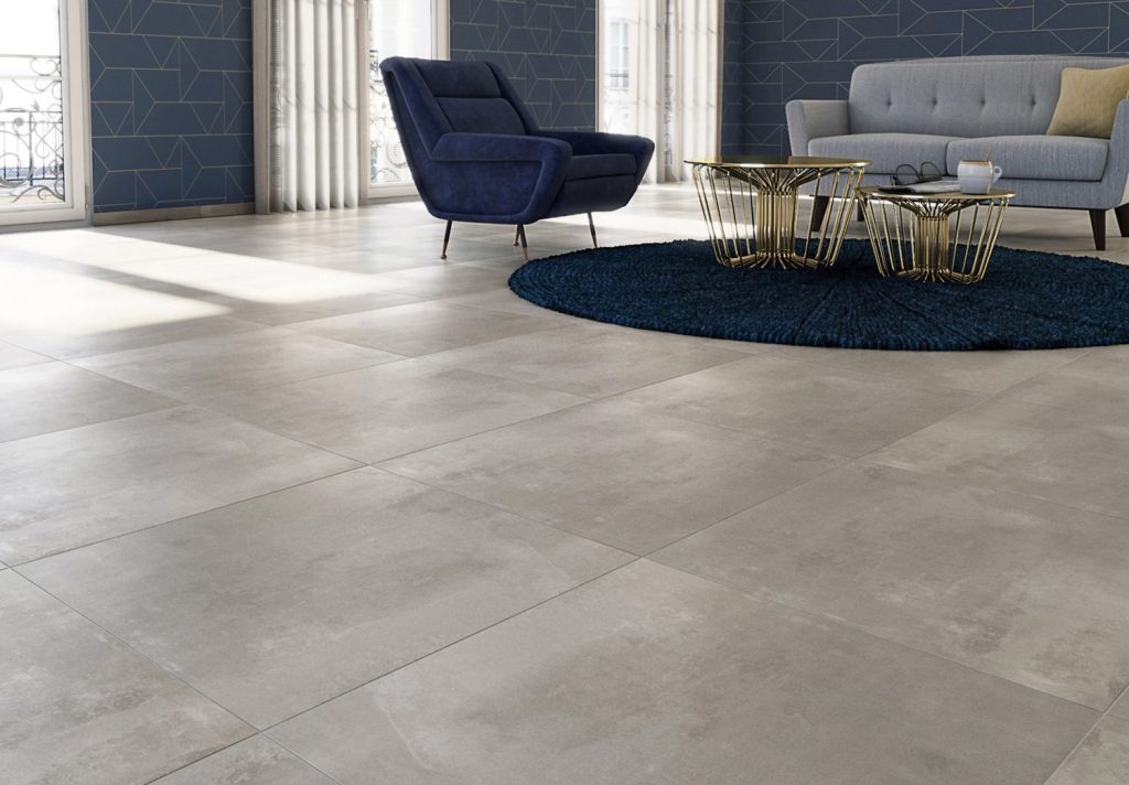 Poser des grands carreaux de carrelage